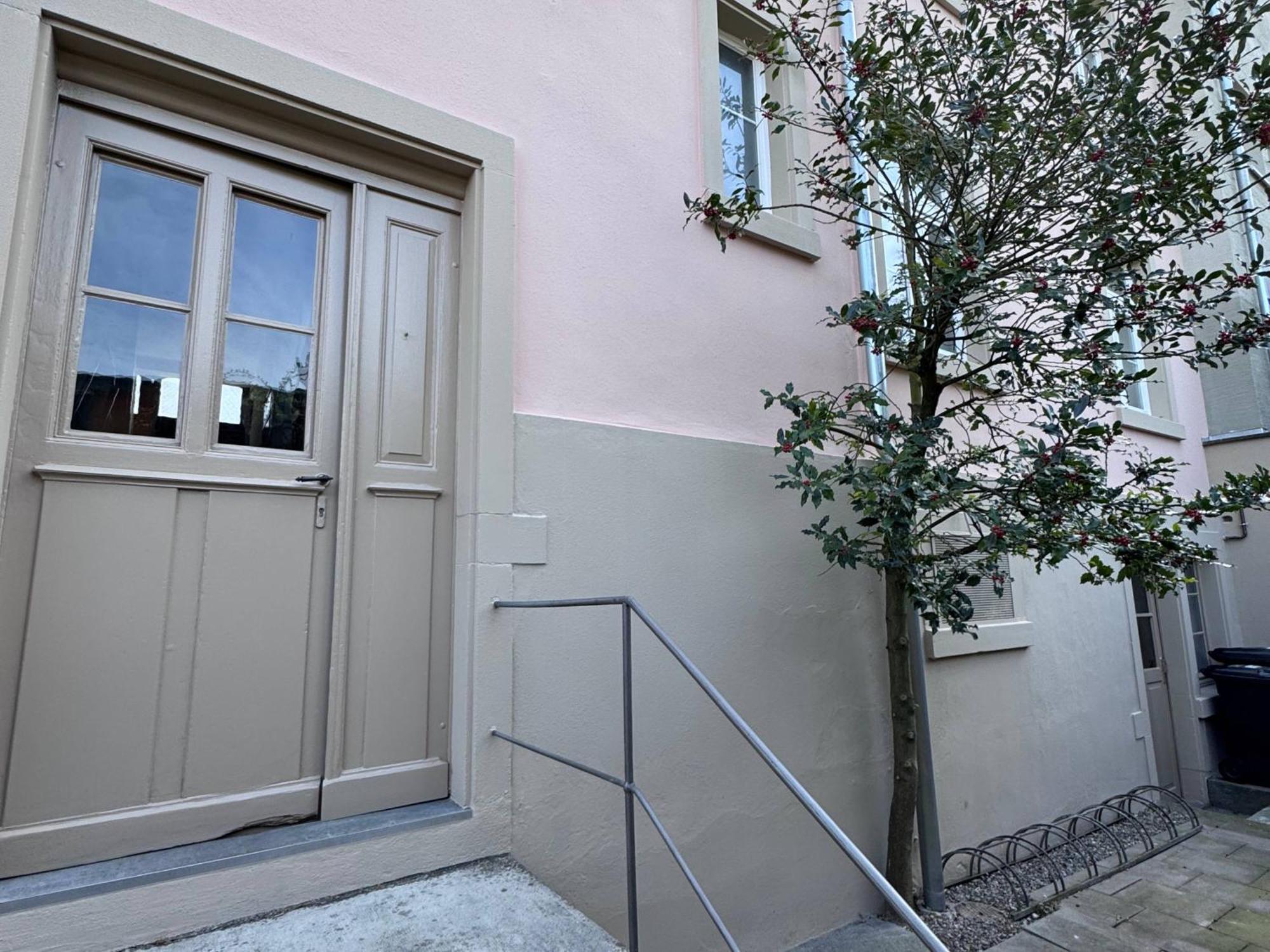 Seeglueck Seeliebe - Charmante Jugendstilwohnung Mit Parkplatz Direkt Im Zentrum Nahe Bahnhof Und Seeufer In Konstanz Luaran gambar